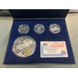 2004. Dalí. Estuche plata